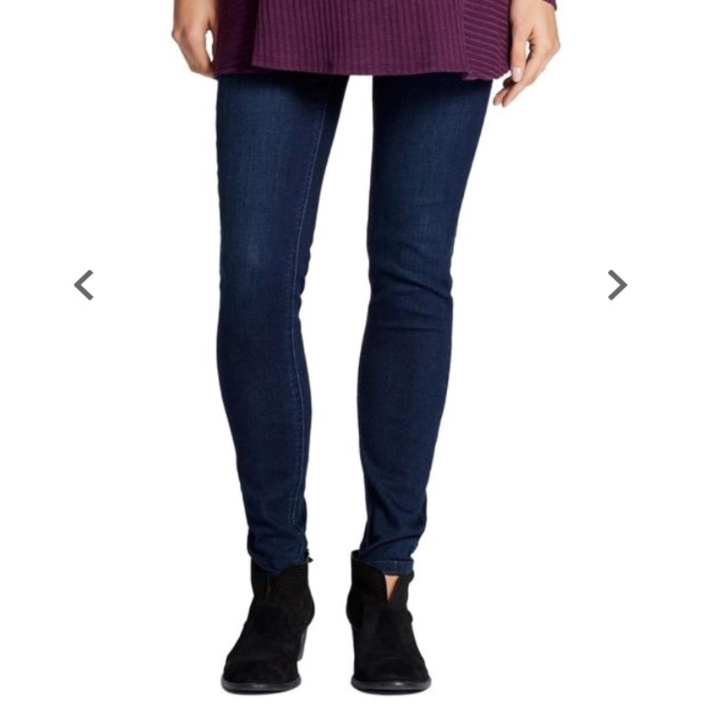 NWT dark wash Jessica Simpson under belly Jegging
